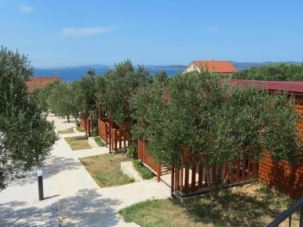 Campsite Kaya Pakostane Exterior photo